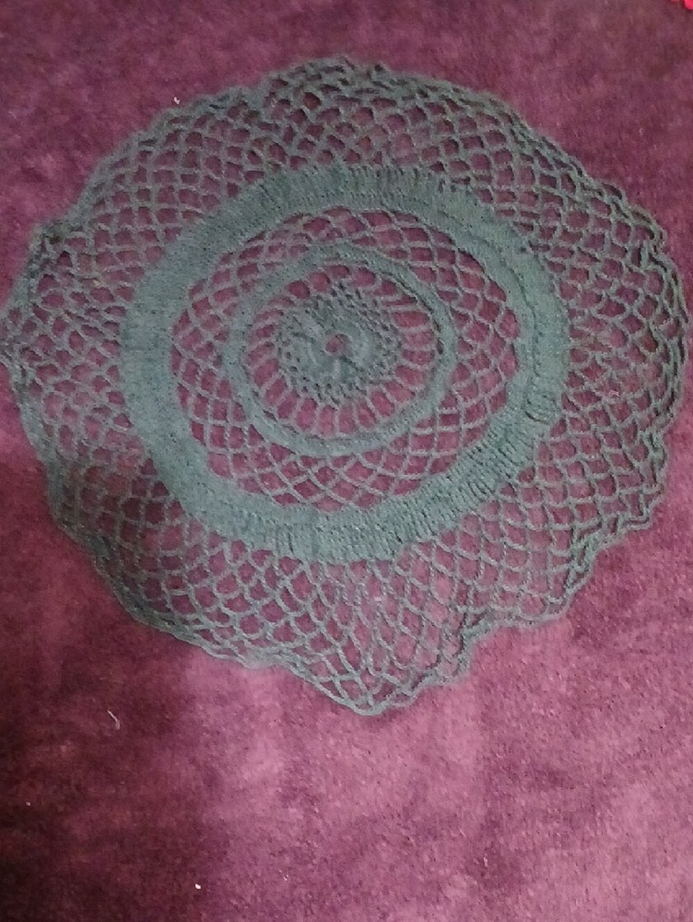 Vintage Handmade Crochet Doilies Set - Cream, Red, Yellow, Green, Pink - Picture 6 of 6